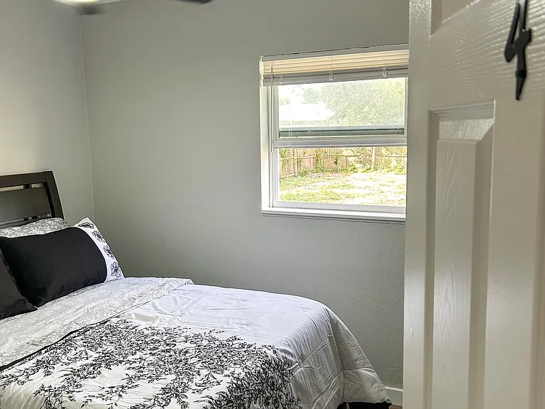 Crestwood Dr — Photo 1