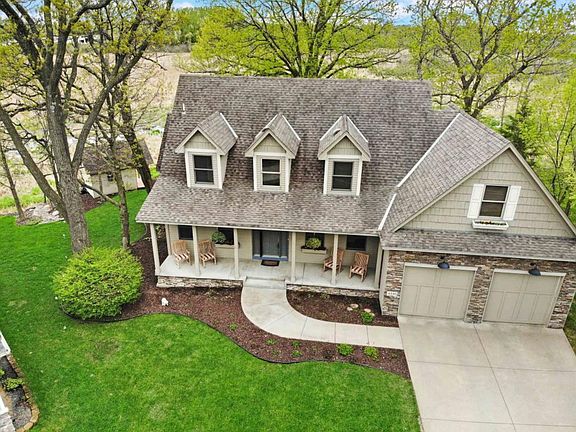 3rd image of 4330 Whitaker Ct