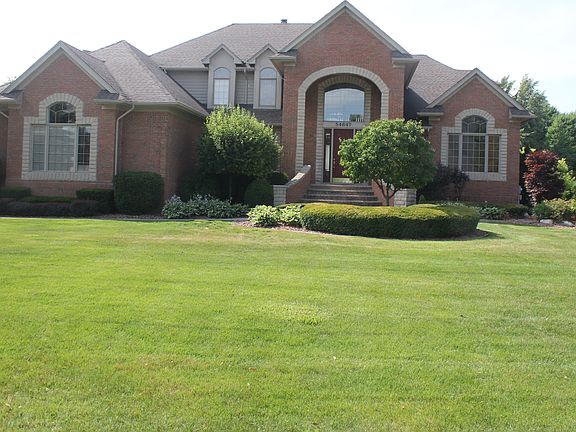 4th image of 54647 Queensborough Dr