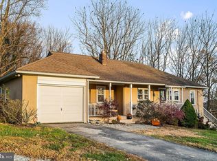 993 W Baltimore Park, Kennett Square, PA 19348