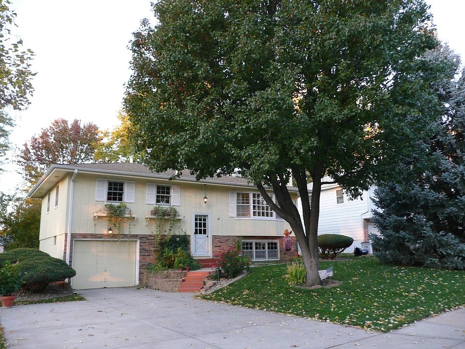 1st image of 5418 S 106th St