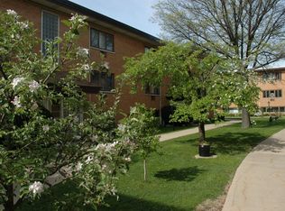 313 Ridge Rd, Wilmette, IL 60091