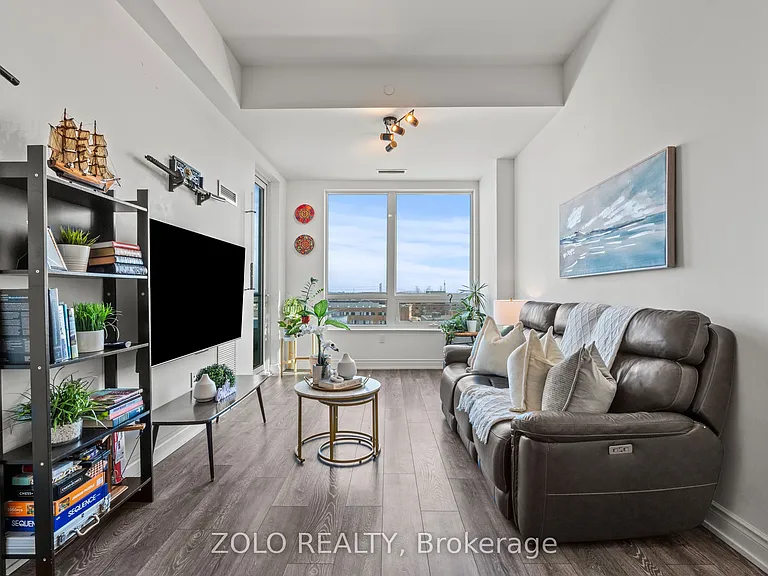 1050 Main St E #618 — Photo 16