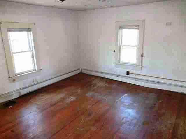 1st image of 33 Passaic Ave