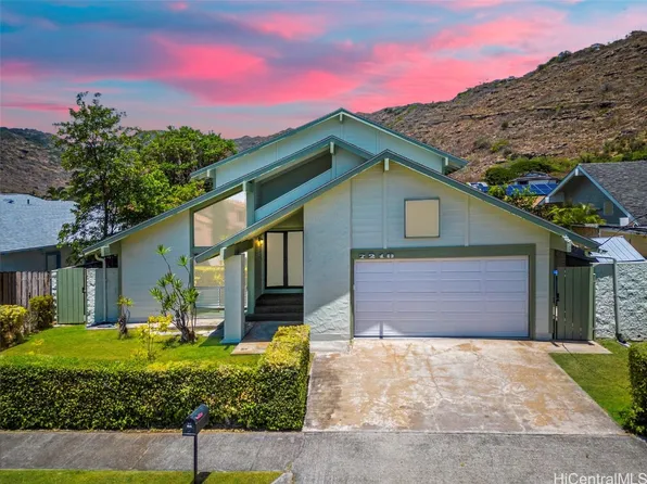 7218 Opaekaa St, Honolulu, HI 96825