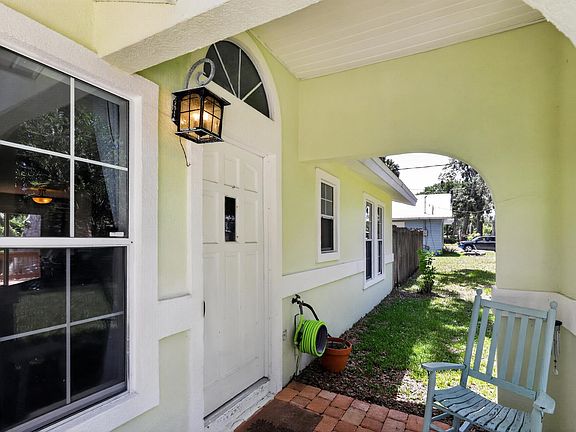 4th image of 143 Egret Rd