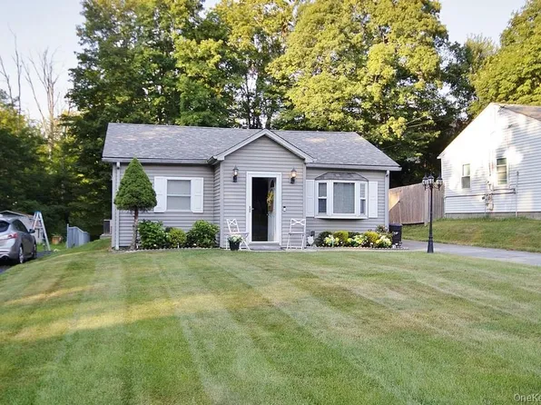 27 Forshee Street, Monroe, NY 10950