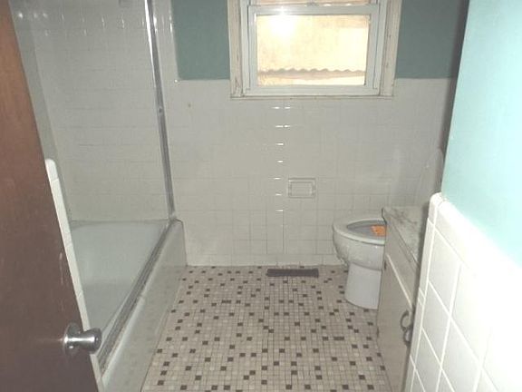 5th image of 108 Woodland Dr