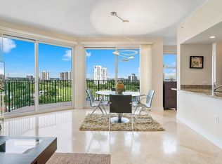 20000 Country Club Dr APT 1102, Aventura, FL 33180