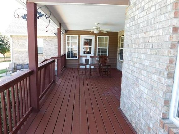 5th image of 109 Covington Bnd