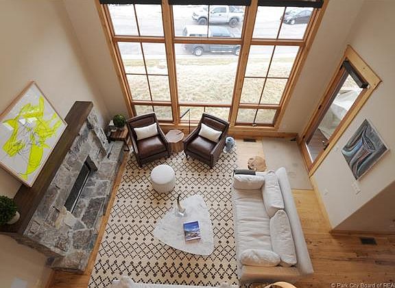 3rd image of 1435 April Mountain Dr #12