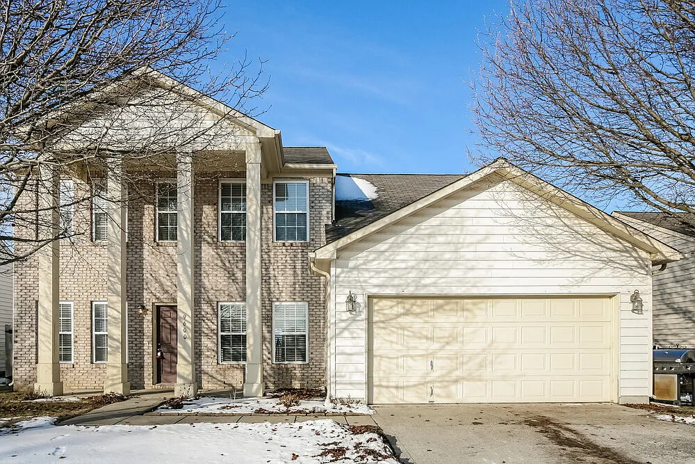 9600 Lomax Dr photo 1