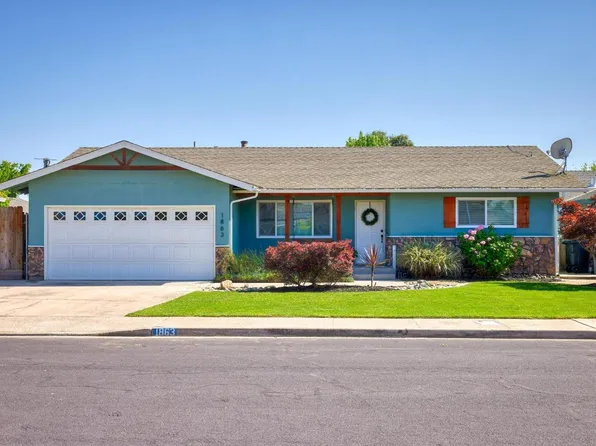 1863 Shadyside Ct, Oakdale, CA 95361