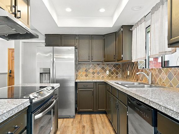 2nd image of 21648 SE 268th St