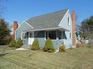 30 Baxter St, Stratford, CT 06615