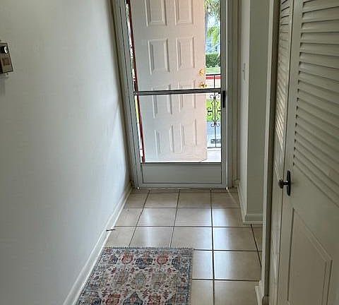 2nd image of 1903 SW PALM CITY Road SW #H