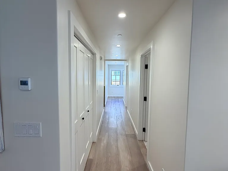542 Foam St #A — Photo 12