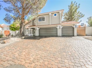 3135 E University Ave, Las Vegas, NV 89121
