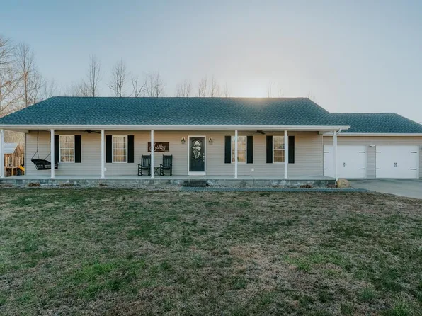 89 Cub Ln, Manitou, KY 42436