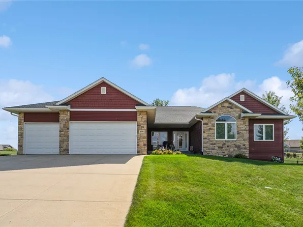 490 Erusha Dr NE, Walford, IA 52351