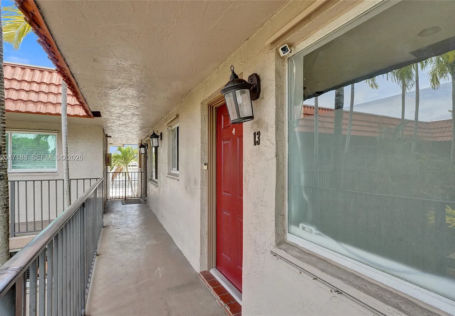 Windsor Court Condominium — Photo 4