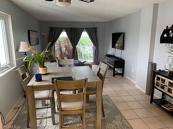 3rd image of 1300 Gulf Shore Blvd N APT 700