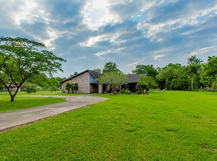 1231 County Road 878b, Sweeny, TX 77480