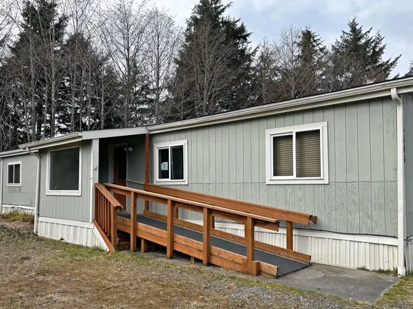 63446 Capitol Dr, Coos Bay, OR 97420