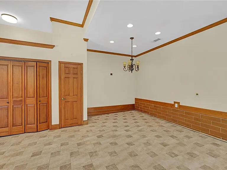 3602 Jones Mill Rd — Photo 4