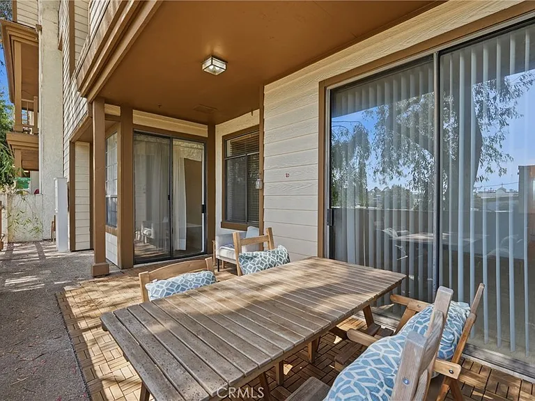2559 Plaza Del Amo #104 — Photo 22