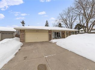 487 Kilarney Ct, Burlington, ON L7L2N6