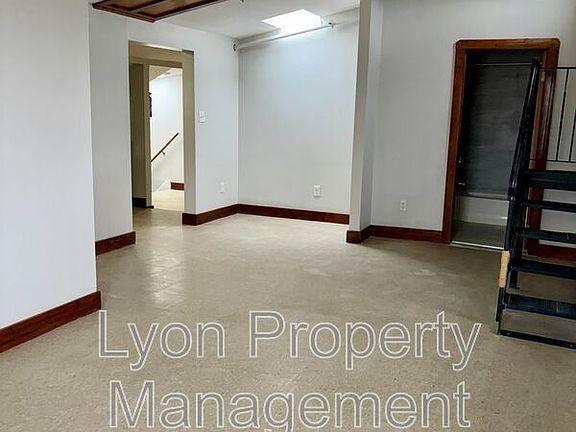 2nd image of 262 Illinois St APT 3