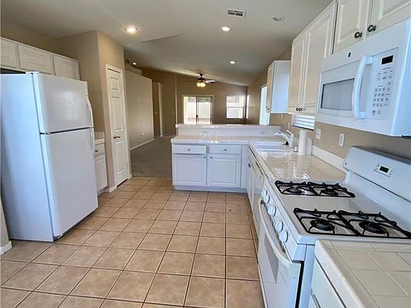 2nd image of 289 Deerleap Cir