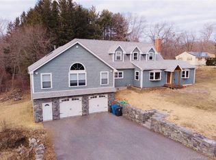 96 Darby Rd, Brooklyn, CT 06234