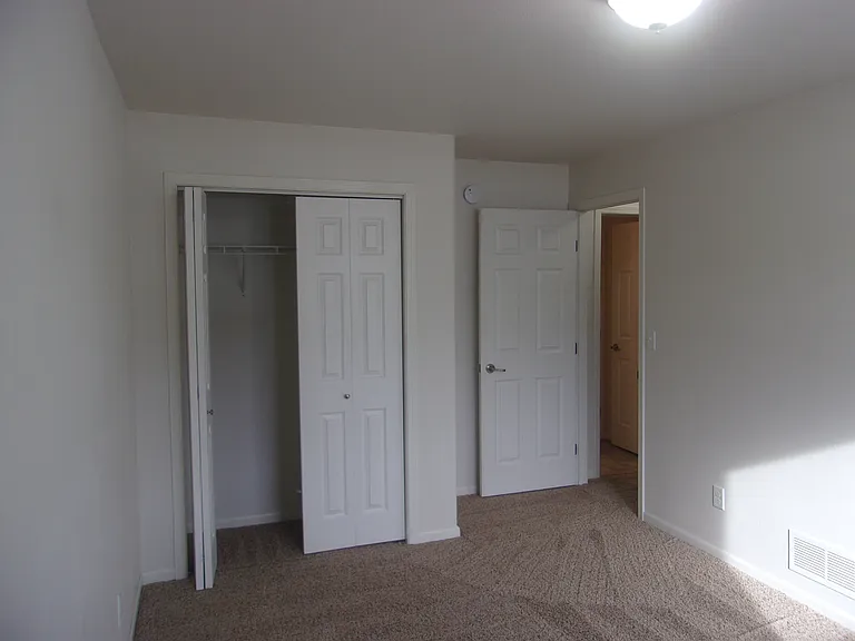3134 8th St NE — Photo 18