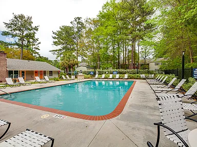 Summerville Station Apartments