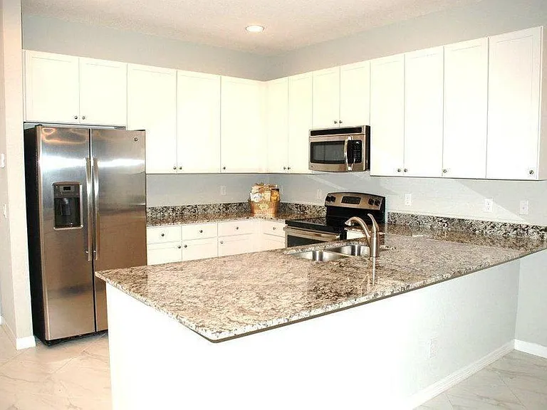 675 SW Glen Crest Way — Photo 6
