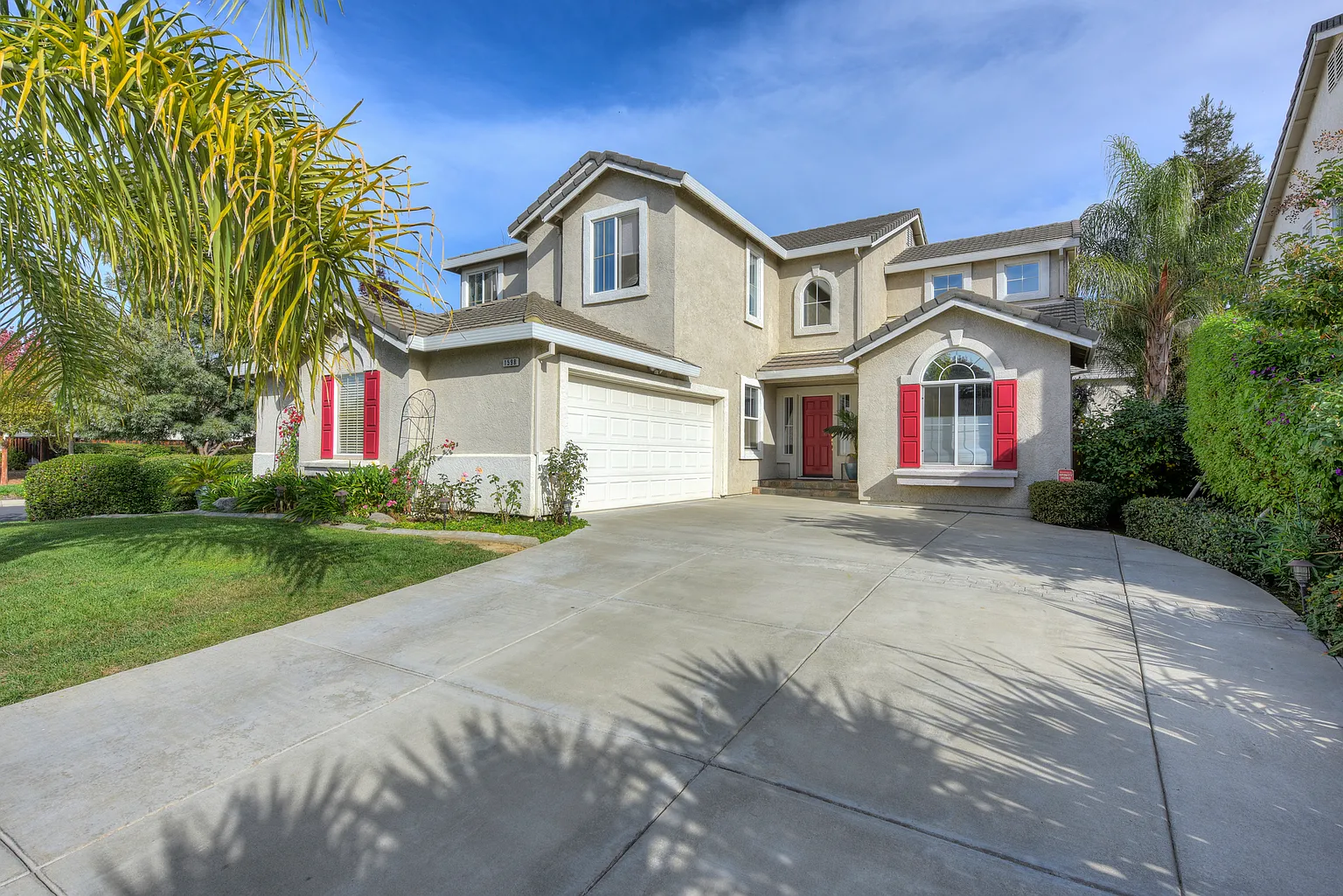 1598 Dawnview Dr photo 1