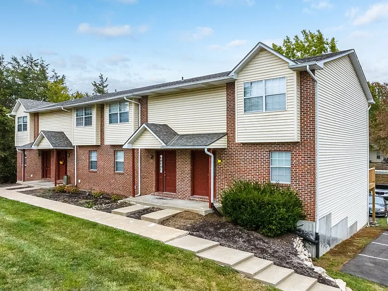 3818 S Rock Quarry Rd — Photo 6