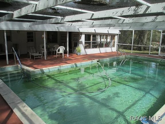 4th image of 6006 E Seneca St