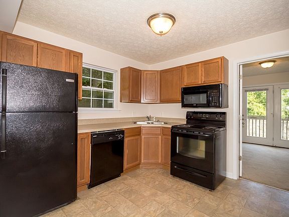 4th image of 100 Buffalo Trce APT 6