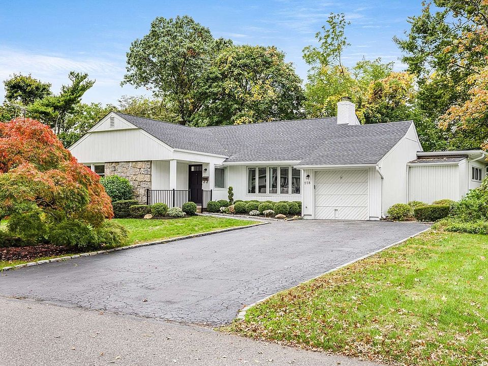 118 Overlook Ter, Roslyn Heights, NY 11577 MLS 3438421 Zillow