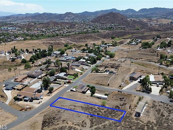 3rd image of 28495 Hampshire Dr Lot 310