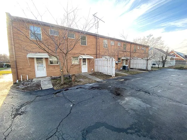 Building Photo - 2108 Fulton Rd NW #2110