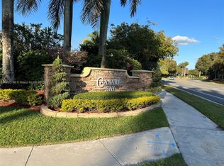 1578 NW 159th Ave, Pembroke Pines, FL 33028