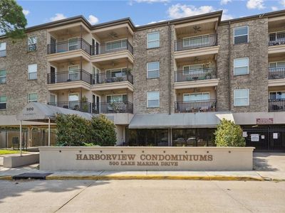 500 Lake Marina Ave APT 321, New Orleans, LA, 70124
