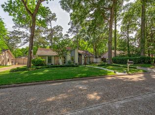 2210 Poplar Park Dr, Humble, TX 77339