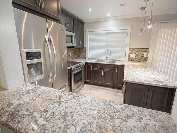 3rd image of 7968 Mission Center Ct Unit D