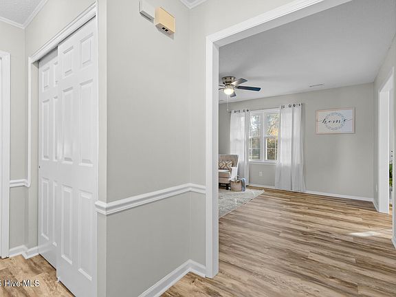 5th image of 230 Campbell Place