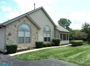 2576 Landings Way, Grove City, OH 43123
